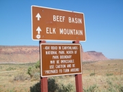 trailhead_sign_1