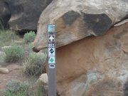 behind_the_reef_trail_sign
