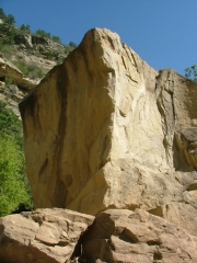 rock_at_carnage_corner