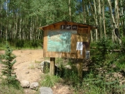 trailhead_sign_1