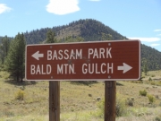 sign_at_bassam_park