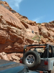 matt_climbing_the_cliff