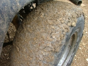 tire_packed_with_mud