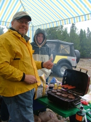 ladd_grilling_elk_burgers