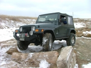 bob_on_rocks