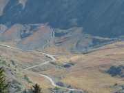 trail_below