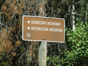 trailhead_sign