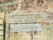 canyonlands_sign_1