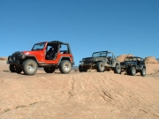 jeeps_on_a_thin_fin