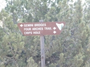 trailhead_sign