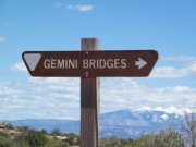trail_sign