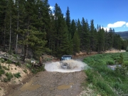 julie_splashing_part_1