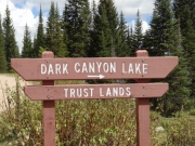 dark_canyon_lake_sign