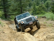 mike_s_up_509-3d