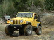 jenn_on_the_trail