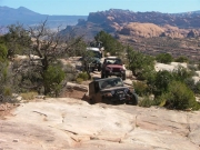 jeeps_on_the_trail