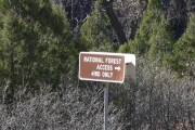 western_end_sign