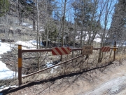 gate