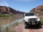 roger_on_the_trail