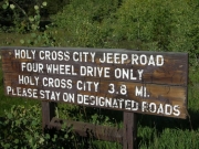 trailhead_sign_1