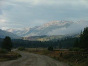low_clouds_before_the_trailhead