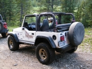 chuck_on_the_trail