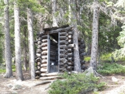 outhouse_near_the_trailhead