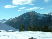mountains_at_the_top