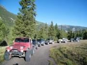 line-up_at_the_packer_site