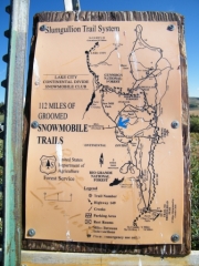 sign_near_the_hill