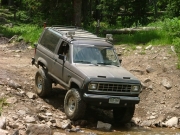 daniel_through_the_creek_part_1