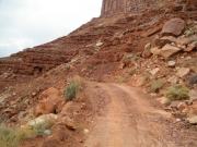 narrow_climb