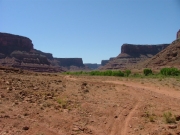 trail_to_the_canyon