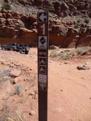 parking_area_sign