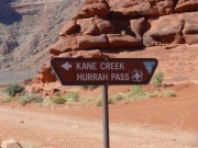 trailhead_sign_2