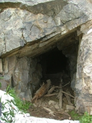 hole_in_the_wall
