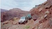 sean_and_ladd_on_the_trail