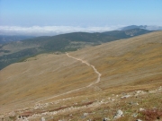 trail_below_us