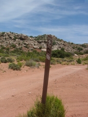 trail_sign_4