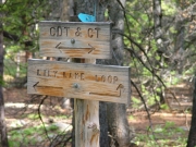 hiking_sign