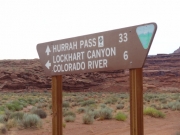 lockhart_canyon_sign