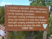 rattlesnake_arches_hike_sign_1