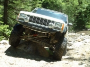 chris_in_the_rocks