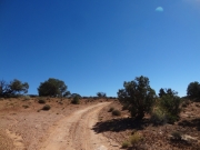 trailhead_west