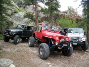 jeeps_at_miller_rock