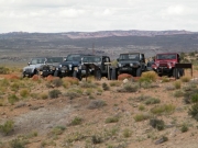 parked_at_the_dinosaur_viewing