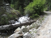 stream_along_the_trail
