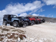jeeps_at_the_end_of_the_trail