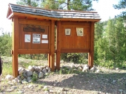 trailhead_sign_1