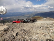 jeeps_at_the_top